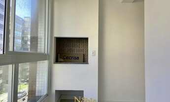 Imagem 5: Apartamento com 2 dormitórios e sacada a poucos metros do mar