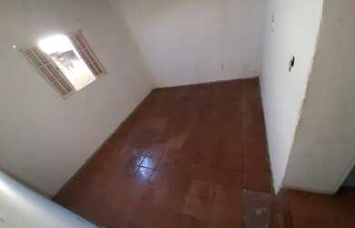 Imagem 4: Casa de Aluguel Casa com 1 dormitório