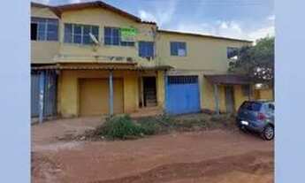 Imagem 2: Sofá de canto e casa em juatuba