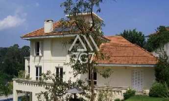 Imagem 3: Excelente CASA Z1 com 3 pisos em terreno amplo de 2.980m²