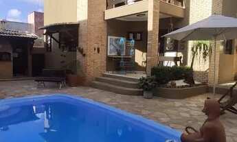 Imagem: Casa à venda no bairro Parque do Jiqui