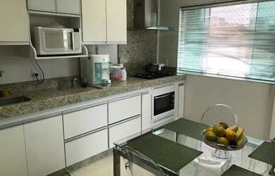 Imagem 5: Casa para venda possui 200 metros quadrados com 3 quartos em Jardim Amália - Volta Redonda