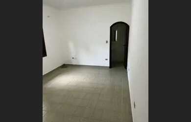 Imagem 7: Casa para aluguel tem 102 metros quadrados com 3 quartos