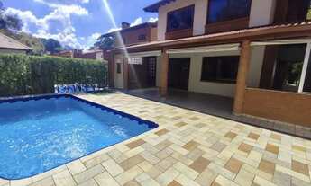 Imagem: Linda casa de condomínio fechado, dentro