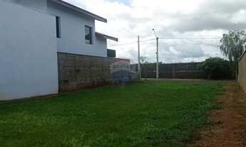 Imagem 4: Praticidade e segurança no Volpi: terreno de 324,5 m² estrategicamente próximo à portaria