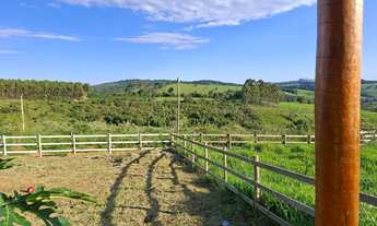 Imagem 4: Sitio próximo a BH