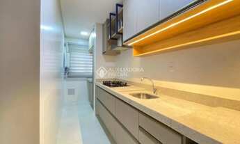 Imagem 3: Auxiliadora Predial aluga, apartamento 3 dormitórios, sendo uma suite, semi mobiliado fren