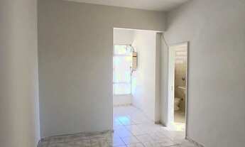 Imagem 3: Apartamento de Frente com Sol da Manhã e Ampla Sala para Dois Ambientes