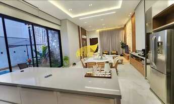 Imagem 3: Villa Jardim: Casa de Luxo à Venda em Cuiabá-MT, Núcleo Habitacional Sucuri - 3 Quartos, 3