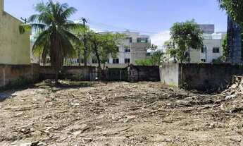Imagem 3: Excelente terreno plano no Campo Belo em Itaipu Niterói próximo a entrada de Ita