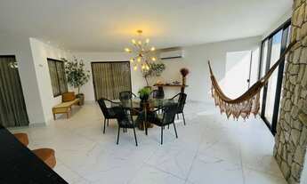 Imagem 5: Belíssima Casa 5/4 Sendo 04 Suites Alto Padrão Recém-Reformada em Capim Macio