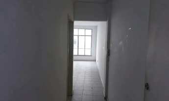 Imagem 3: Apartamento com 2 dormitórios para alugar, 46 m² por R$ 1.536,00/mês - Bento Ribeiro - Rio