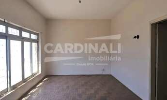 Imagem 4: Casa com ótima localização, no centro da cidade