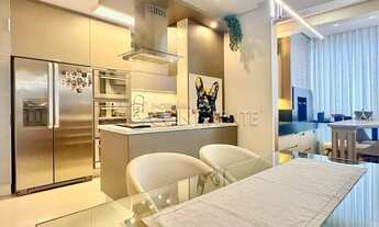 Imagem 2: APARTAMENTO À VENDA NO ESTREITO - 02 DORMITÓRIOS - 01 SUÍTE - 03 GARAGENS - PORTEIRA FECHA