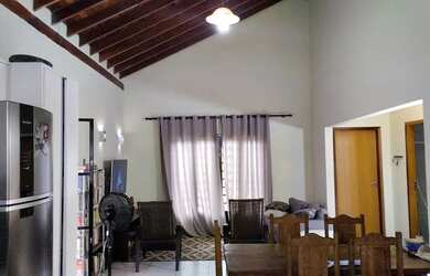 Imagem: Casa com 3 dormitórios sendo 1 suíte no