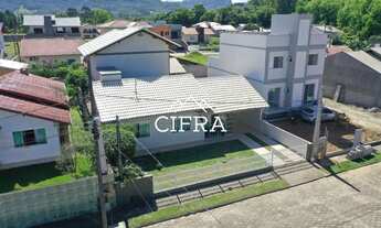 Imagem 2: Casa de Alvenaria - Venda - 03 dormitórios - 238m2 - Semi Mobiliada - Condomínio Fechado A