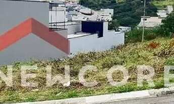 Imagem: Lote em Rua Gavião Real - Condomínio Villa