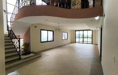 Imagem 6: Casa para alugar em Campinas, Loteamento Alphaville Campinas, com 3 quartos, com 320 m²