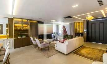 Imagem 2: Casa à Venda - Alphaville, 5 Quartos, 500 m2