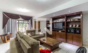 Imagem 3: Casa à Venda - Itaquera, 3 Quartos, 250 m2