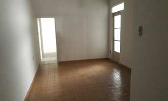 Imagem 2: Bairu, ótimo 2/4, térreo, copa cozinha, área de serviço, piso frio