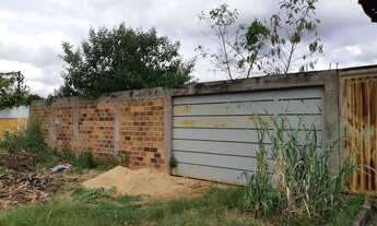 Imagem 4: Lote Jardim Nova Era 400,79 m2 murado portão fechado e aterrado escorrido para frente asfa