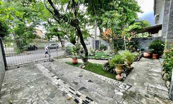 Imagem 4: Casa com 270m² de terreno em 222m² de área construída, 3 quartos churrasqueira e piscina