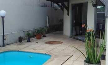 Imagem 4: Bela casa no Cidade Jardim 1 com piscina !!