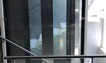 Imagem 2: Casa de condomínio para venda possui 450 metros quadrados com 5 quartos