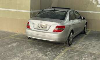 Imagem 2: Apartamento para venda tem 82 metros quadrados com 2 quartos em Cabral - Curitiba - PR