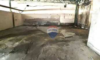 Imagem 4: GALPÃO/LOTE Galpão / depósito com 5 vagas na garagem