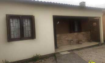 Imagem: Casa com 2 dormitórios, 1 suíte, à venda