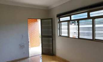 Imagem 6: Casa para venda com 210 metros quadrados com 3 quartos em Setor Urias Magalhães - Goiânia