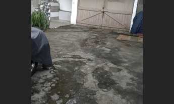 Imagem 4: CASA LOTE INTEIRO COM PISCINA ESCRITURADA