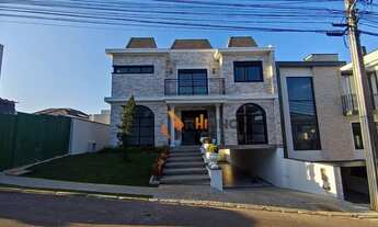 Imagem: Casa com 4 Suítes à venda, 358 m² no