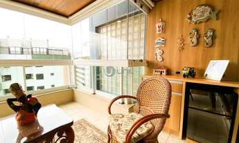 Imagem 2: Apartamento com 3 dormitórios sendo 1 suíte, 2 vagas, andar alto e mobiliado. Centro, Flor