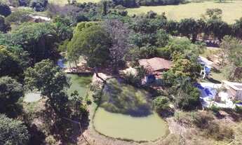 Imagem 2: Chácara para venda tem 22 mil metros quadrados com 4 quartos em - Itaberaí - Goiás