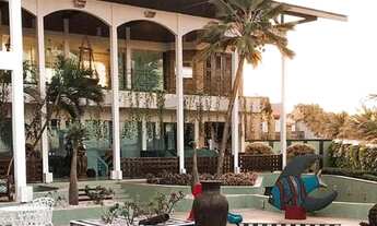 Imagem 2: Sobrado para venda com 2500 metros quadrados com 9 quartos em Porto das Dunas - Aquiraz