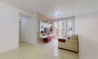 Imagem 2: Apartamento / 2 Dormitórios / 1 Suíte / 1 Vaga / Vila Nova / Porto Alegre