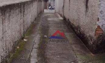 Imagem 2: Casa Térrea com Quintal e garagem, espaçosa