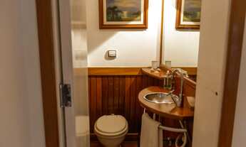 Imagem 6: MARAVILHOSA CASA TRIPLEX, COM 330M2, 3 SUÍTES COM CLOSET, PISCINA, UFURÔ, SAUNA, DECK. 2 V