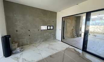 Imagem 4: Sobrado Ibiti Reser. 3 suítes. Automatizado. Piscina 2° Piso. Churrasq. Aquecimento. Close