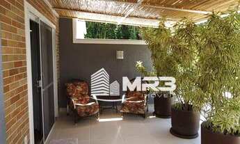 Imagem: Casa com 5 dormitórios à venda, 200 m²