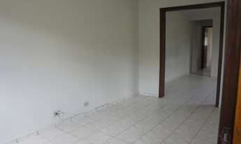 Imagem 4: Sobrado com 3 dormitórios para alugar, 159 m² por R$ 2.500,00/mês - Capão Raso - Curitiba