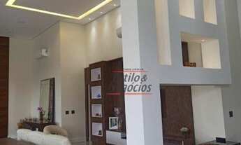 Imagem 4: Luxuosa casa térrea em condomínio