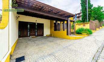 Imagem 3: Residência com 03 Dormitórios(01 suíte), para VENDA. Apenas R$ 950.000,00 Excelente locali