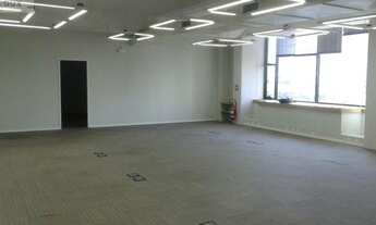 Imagem: Conj. Comercial, Cidade Monções - São