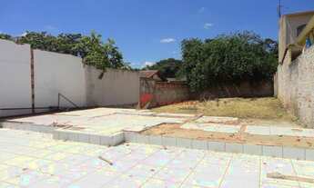 Imagem: Terreno à venda, 300 m² por R$ 195.000,00