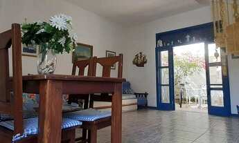 Imagem 5: 2 Quadras da Praia do Peró