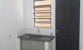 Imagem 2: Casa bem localizada com 02 Cômodos independente !!Água e Luz individual